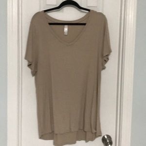 Lularoe Christy T